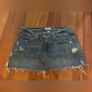 Abercrombie Size 4 women’s Demin Distressed Skirt